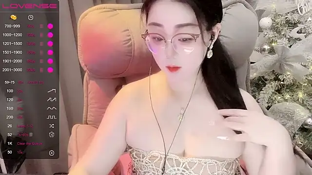 Snapshot of Monica-666888- chatting on 05/21/26, 03:19 Monica-666888- online show from 05/21/26, 03:19