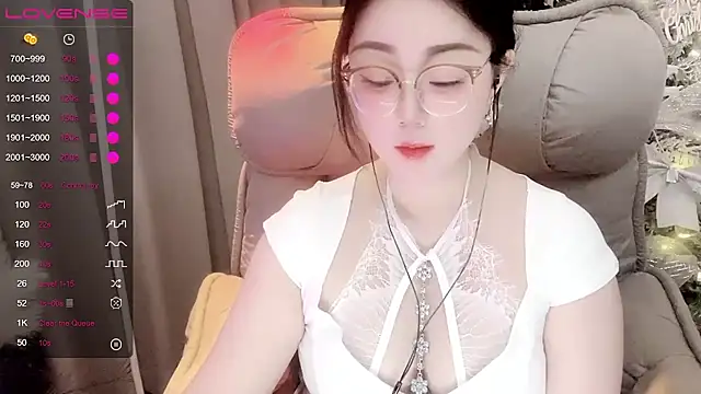 Snapshot of Monica-666888- chatting on 06/07/26, 05:16 Monica-666888- online show from 06/07/26, 05:16