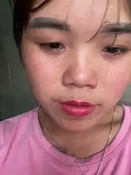 nachi-baby online show from 10/29/25, 10:17