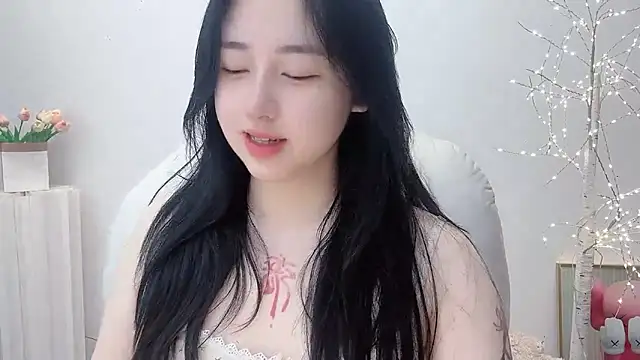 Snapshot of Love-hanzaizai718 chatting on 11/10/25, 08:19 Love-hanzaizai718 online show from 11/10/25, 08:19