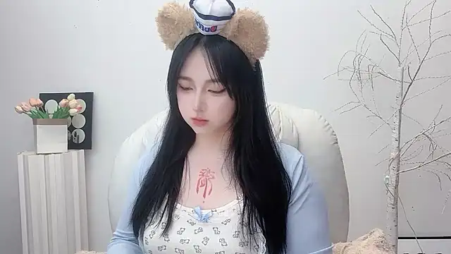 Snapshot of Love-hanzaizai718 chatting on 11/26/25, 02:07 Love-hanzaizai718 online show from 11/26/25, 02:07