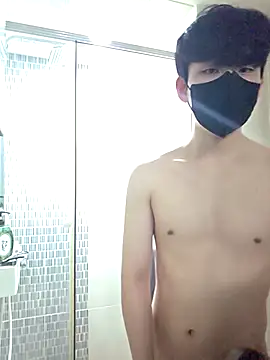 Snapshot of yanonam chatting on 11/13/25, 06:07 yanonam online show from 11/13/25, 06:07