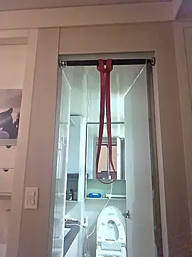 Snapshot of yanonam chatting on 12/14/25, 12:54 yanonam online show from 12/14/25, 12:54