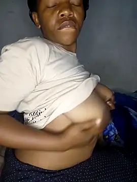 Snapshot of 09slambitch chatting on 12/14/25, 11:09 09slambitch online show from 12/14/25, 11:09