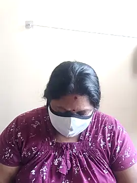 sreemamitha9 online show from 11/08/25, 03:18