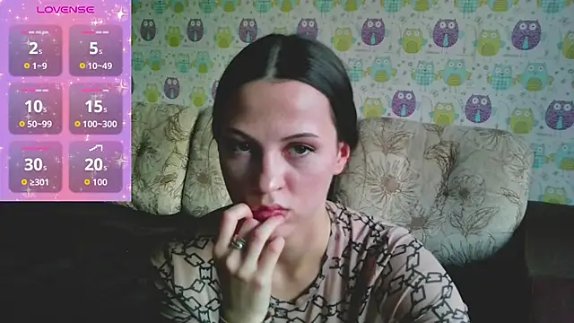 Ilussionmoon online show from 10/23/25, 11:20