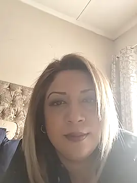 IndianLara online show from 10/24/25, 06:54