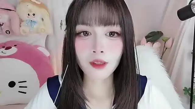 Snapshot of -zhuzhu-999- chatting on 04/19/26, 09:06 -zhuzhu-999- online show from 04/19/26, 09:06