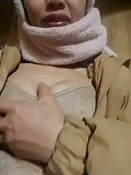 TRIEUTRIEU20 online show from 02/11/26, 10:48