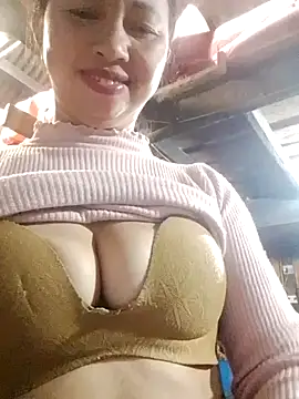 TRIEUTRIEU20 online show from 04/02/26, 05:16