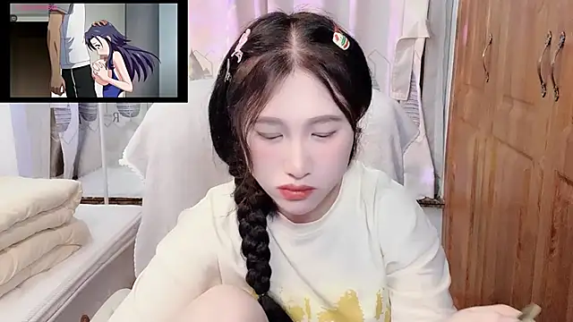 Snapshot of anna-888- chatting on 10/30/25, 03:35 anna-888- online show from 10/30/25, 03:35