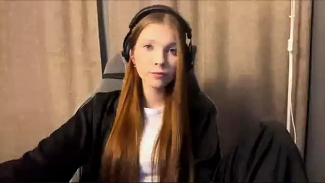 Softixq online show from 11/09/25, 03:43