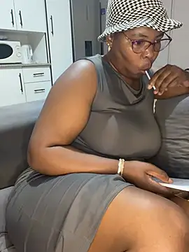 SweetCandy84 online show from 02/17/26, 01:29