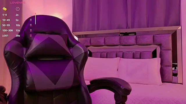 Bella Clark2 online show from 12/03/25, 04:20