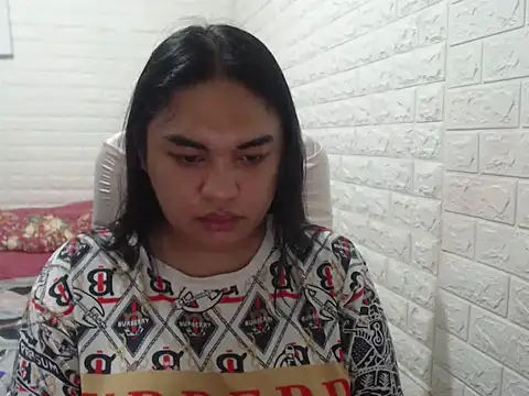 EmpressArci online show from 10/21/25, 12:28