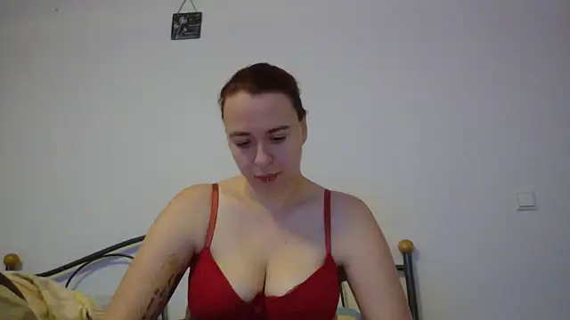 Latexaddictx  online show from 11/25/25, 08:20