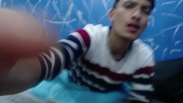 SavageLover  online show from 12/04/25, 05:50