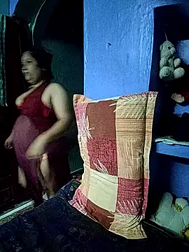 TINALOVES143 online show from 10/31/25, 04:52