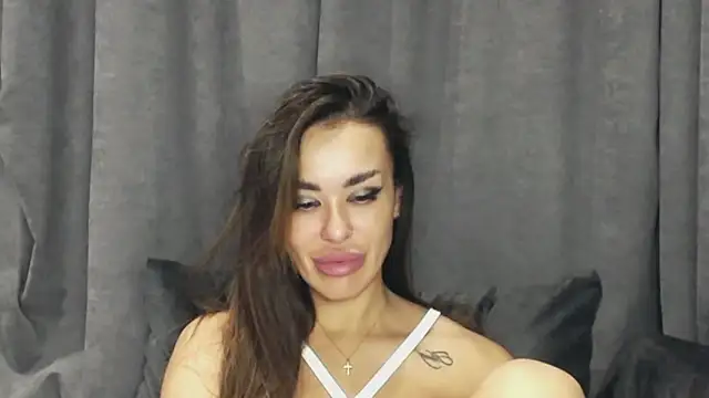 velvetveyraX online show from 10/30/25, 06:41