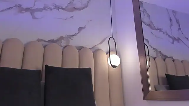 Vittoria  rossi online show from 12/22/25, 02:03