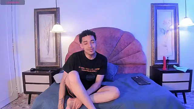 Suckdream1 online show from 11/25/25, 09:04