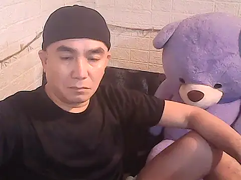 yourasiandesire69 online show from 11/17/25, 09:15