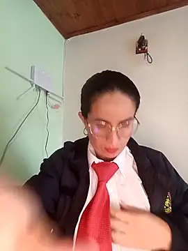 Valentina--1 online show from 10/30/25, 12:06