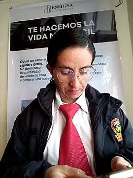 Valentina--1 online show from 12/01/25, 11:48