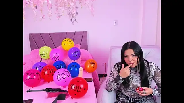 Snapshot of victoriagot_ chatting on 12/03/25, 05:15 victoriagot online show from 12/03/25, 05:15