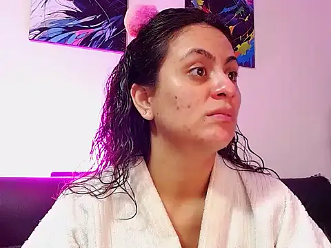 Caroline Jons online show from 11/10/25, 02:05