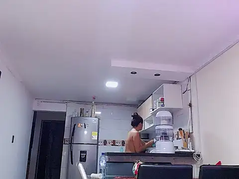 Caroline Jons online show from 11/30/25, 11:14