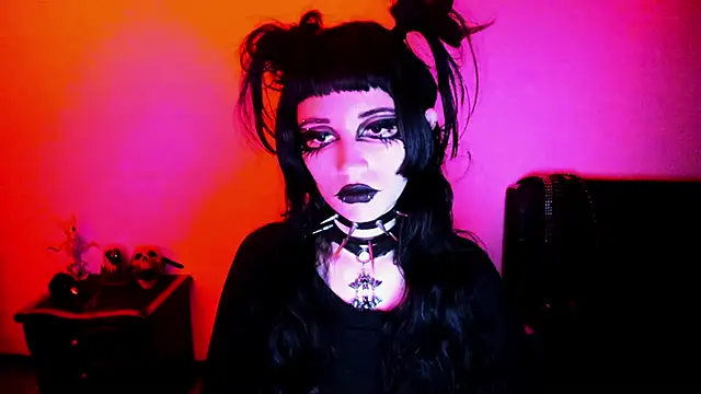 Snapshot of Yueeclipsa chatting on 01/11/26, 04:28 Yueeclipsa online show from 01/11/26, 04:28