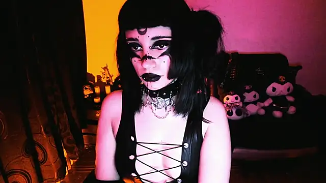 Snapshot of Yueeclipsa chatting on 02/21/26, 05:08 Yueeclipsa online show from 02/21/26, 05:08