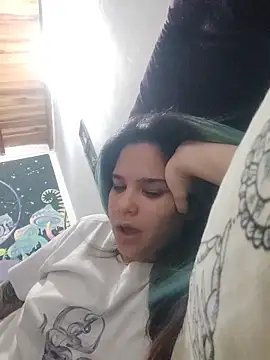 Snapshot of AshGraven chatting on 11/15/25, 01:03 AshGraven online show from 11/15/25, 01:03