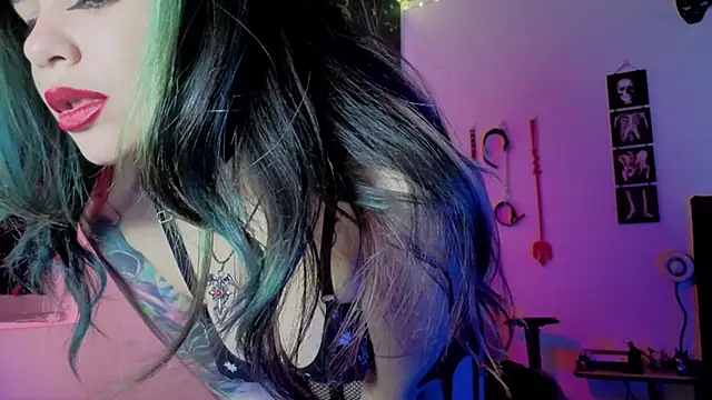 Snapshot of AshGraven chatting on 11/29/25, 10:57 AshGraven online show from 11/29/25, 10:57