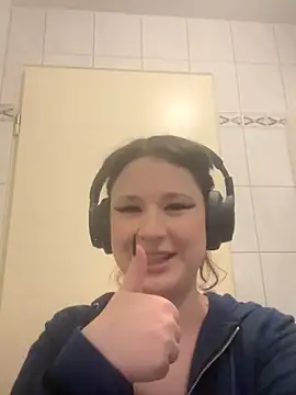 Melissa-Kiss online show from 10/31/25, 06:09