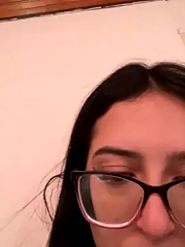 Kloe Novoa online show from 12/02/25, 01:39