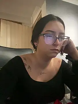 Kloe Novoa online show from 02/02/26, 01:32