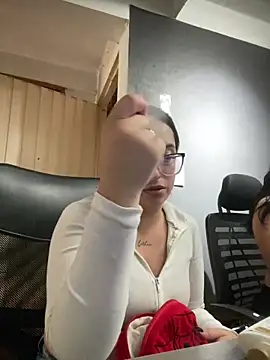 Kloe Novoa online show from 02/14/26, 01:30