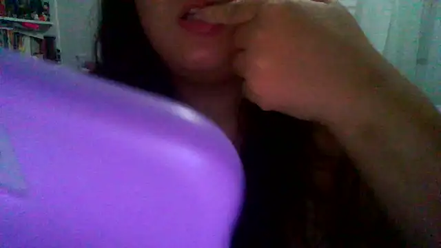 Snapshot of crazzyanne chatting on 02/24/26, 05:05 crazzyanne online show from 02/24/26, 05:05