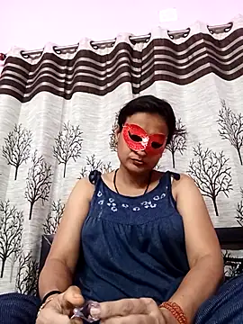 Hotty girl25 online show from 11/01/25, 12:18