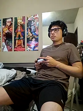 Ais B10 online show from 10/29/25, 03:31