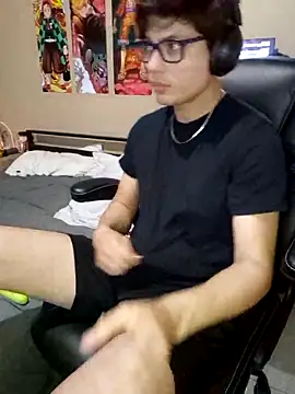 Ais B10 online show from 03/17/26, 02:49