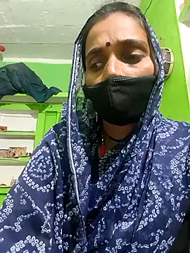 Hot nenshi online show from 10/26/25, 04:57