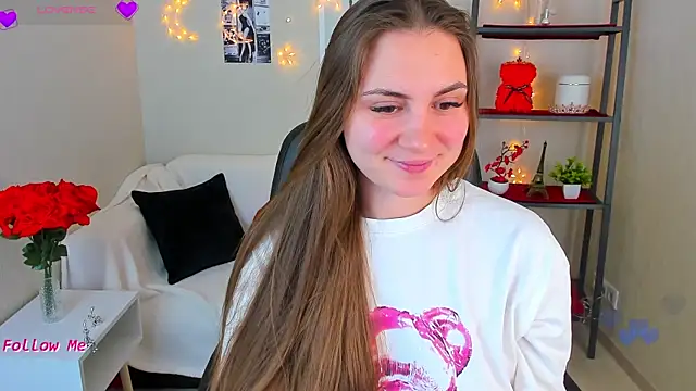 Snapshot of Nola_rich chatting on 02/15/26, 08:35 Nola rich online show from 02/15/26, 08:35