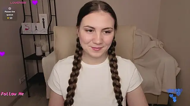 Snapshot of Nola_rich chatting on 02/20/26, 02:08 Nola rich online show from 02/20/26, 02:08