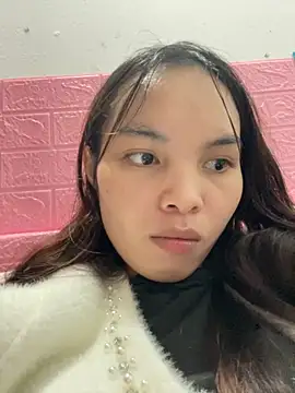 Tina x online show from 11/17/25, 05:41