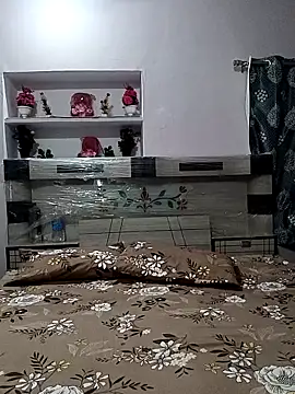 Best couple2001 online show from 11/18/25, 06:51