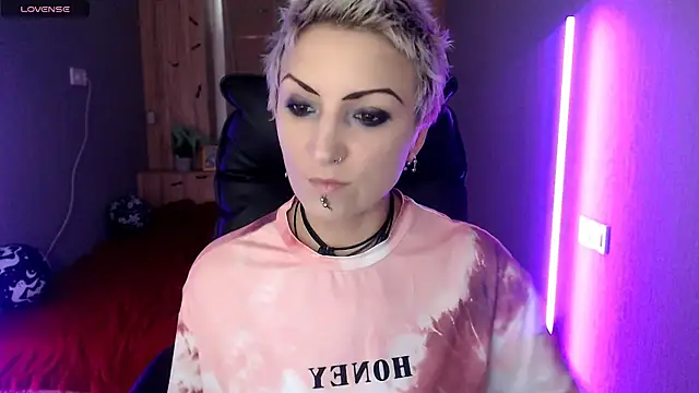 Sweet-n-Strong online show from 11/19/25, 08:14