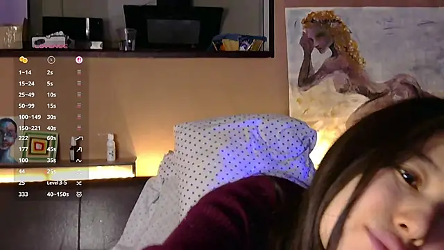 Snapshot of LumiHeart chatting on 04/07/26, 06:58 LumiHeart online show from 04/07/26, 06:58